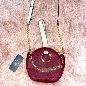 Red and pink Mia K. Collection handbag